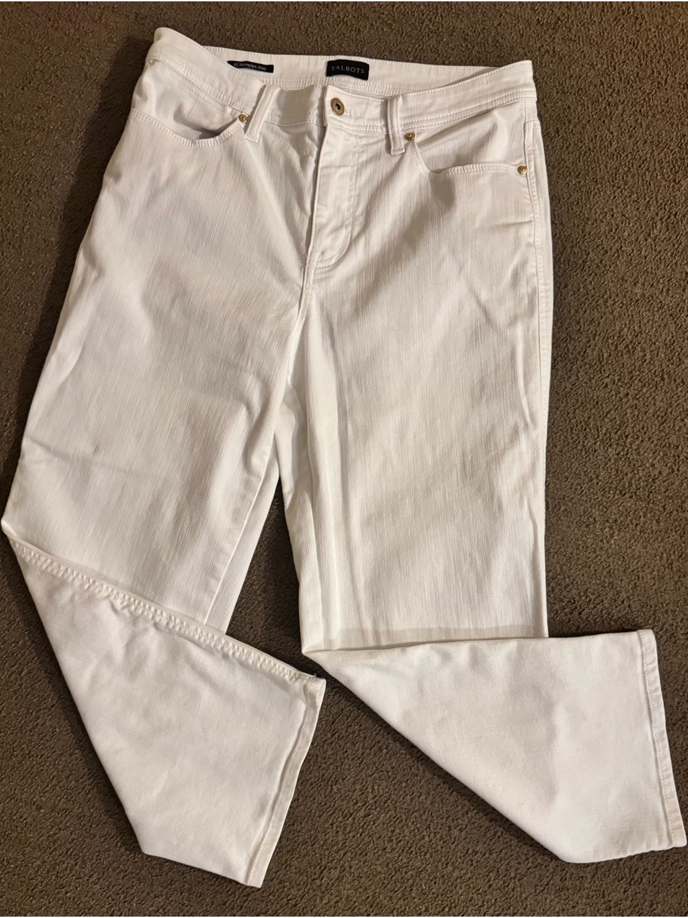 Talbots Women’s 8 Jeans Stovepipe White Cropped EUC Measurements 30”x25”